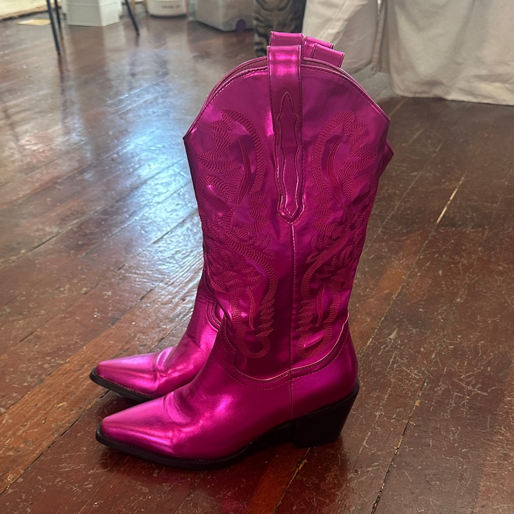 Billini Fuchsia Heeled Boots